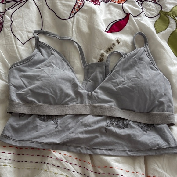 Tablets Gray Floral Women's Athletic Set - Picture 6 of 13